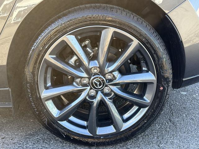 ＭＡＺＤＡ３ファストバック ２０Ｓ　ツーリング　ｉ－ＡＣＴＩＶＳＥＮＳＥ・フルセグナビ・全周囲カメラ・Ｃａｒｐｌａｙ・ＢＴオーディオ・ＨＤＭＩ・ワイヤレス充電・パワーシート・シート＆ステアヒーター・パドルシフト・革ステア・Ｃソナー・ＢＳＭ・１８ＡＷ（49枚目）