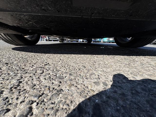 ＭＡＺＤＡ３ファストバック ２０Ｓ　ツーリング　ｉ－ＡＣＴＩＶＳＥＮＳＥ・フルセグナビ・全周囲カメラ・Ｃａｒｐｌａｙ・ＢＴオーディオ・ＨＤＭＩ・ワイヤレス充電・パワーシート・シート＆ステアヒーター・パドルシフト・革ステア・Ｃソナー・ＢＳＭ・１８ＡＷ（51枚目）