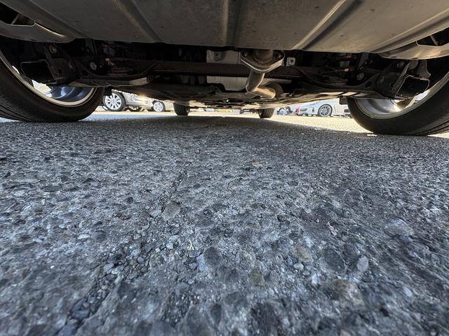 ＭＡＺＤＡ３ファストバック ２０Ｓ　ツーリング　ｉ－ＡＣＴＩＶＳＥＮＳＥ・フルセグナビ・全周囲カメラ・Ｃａｒｐｌａｙ・ＢＴオーディオ・ＨＤＭＩ・ワイヤレス充電・パワーシート・シート＆ステアヒーター・パドルシフト・革ステア・Ｃソナー・ＢＳＭ・１８ＡＷ（53枚目）