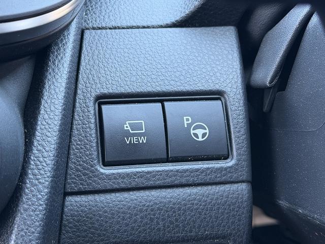 プリウス Z セーフティセンス・フルセグナビ・全周囲カメラ・Carplay・BTオーディオ・ETC2.0・デジタルミラー・パワーバックドア・パーキングアシスト・AC100V・Cソナー・BSM・RCTA・純正19AW(14枚目)