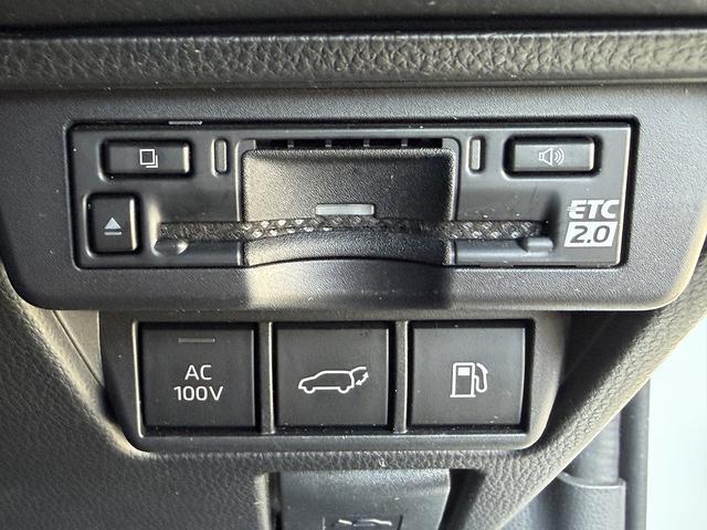 プリウス Z セーフティセンス・フルセグナビ・全周囲カメラ・Carplay・BTオーディオ・ETC2.0・デジタルミラー・パワーバックドア・パーキングアシスト・AC100V・Cソナー・BSM・RCTA・純正19AW(16枚目)