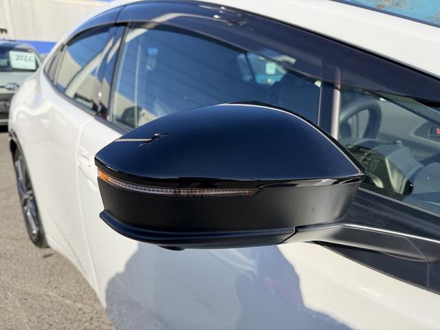 プリウス Z セーフティセンス・フルセグナビ・全周囲カメラ・Carplay・BTオーディオ・ETC2.0・デジタルミラー・パワーバックドア・パーキングアシスト・AC100V・Cソナー・BSM・RCTA・純正19AW(46枚目)