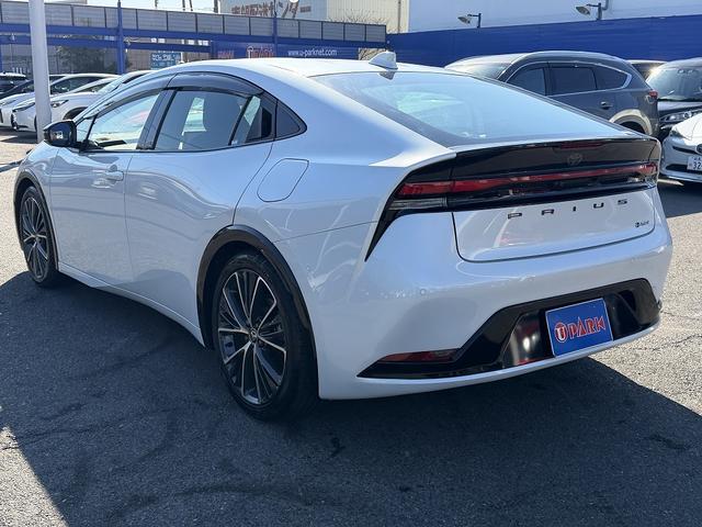 プリウス Z セーフティセンス・フルセグナビ・全周囲カメラ・Carplay・BTオーディオ・ETC2.0・デジタルミラー・パワーバックドア・パーキングアシスト・AC100V・Cソナー・BSM・RCTA・純正19AW(55枚目)
