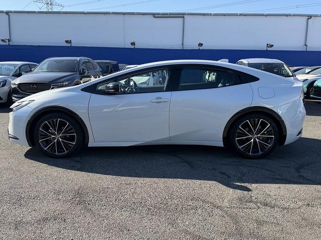 プリウス Z セーフティセンス・フルセグナビ・全周囲カメラ・Carplay・BTオーディオ・ETC2.0・デジタルミラー・パワーバックドア・パーキングアシスト・AC100V・Cソナー・BSM・RCTA・純正19AW(57枚目)