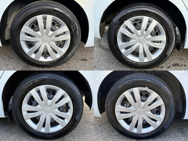 フィット e:HEVホーム ホンダセンシング・純正ナビ・バックカメラ・ETC・CD・BTオーディオ・USB・LEDヘッドライト・AUTOハイビーム・Cソナー・革ステア・ハーフレザー・フロアマット・ドアバイザー(18枚目)