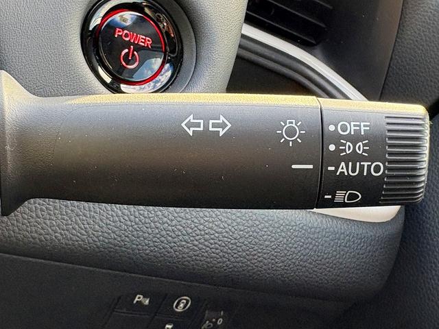 フィット e:HEVホーム ホンダセンシング・純正ナビ・バックカメラ・ETC・CD・BTオーディオ・USB・LEDヘッドライト・AUTOハイビーム・Cソナー・革ステア・ハーフレザー・フロアマット・ドアバイザー(32枚目)