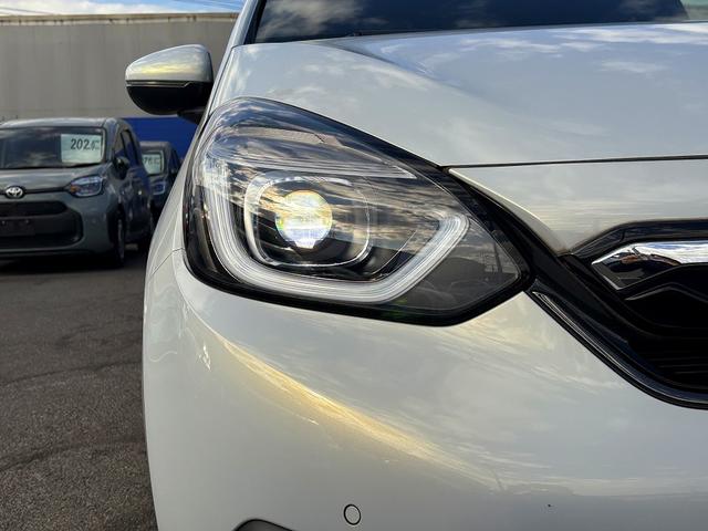 フィット e:HEVホーム ホンダセンシング・純正ナビ・バックカメラ・ETC・CD・BTオーディオ・USB・LEDヘッドライト・AUTOハイビーム・Cソナー・革ステア・ハーフレザー・フロアマット・ドアバイザー(36枚目)