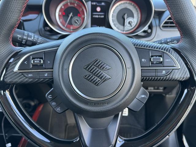 スイフトスポーツ ベースグレード　セーフティサポート・６ＭＴ・バックカメラ・Ｃａｒｐｌａｙ・ＥＴＣ・ＵＳＢ・シートヒーター・ＨＫＳマフラー・純正１７ＡＷ・Ｃソナー・ＢＳＭ・ＡＵＴＯハイビーム・スマートキー・革ステア・ドアバイザー（14枚目）