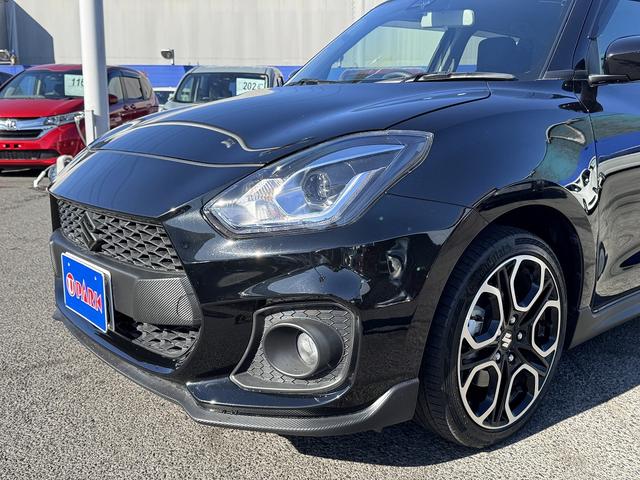 スイフトスポーツ ベースグレード　セーフティサポート・６ＭＴ・バックカメラ・Ｃａｒｐｌａｙ・ＥＴＣ・ＵＳＢ・シートヒーター・ＨＫＳマフラー・純正１７ＡＷ・Ｃソナー・ＢＳＭ・ＡＵＴＯハイビーム・スマートキー・革ステア・ドアバイザー（67枚目）