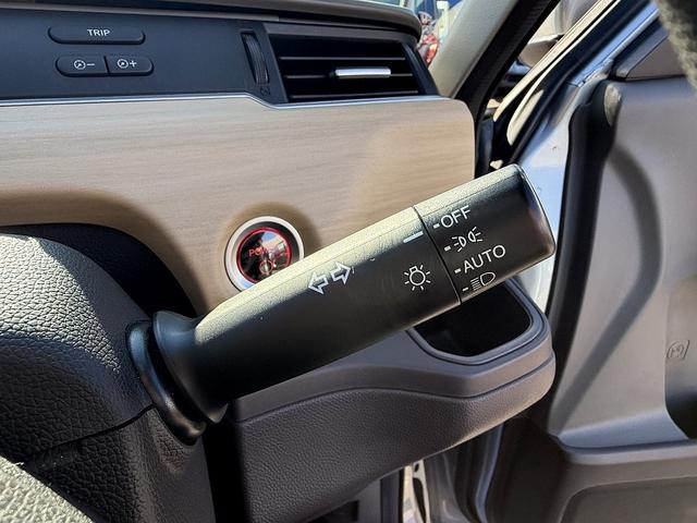 フリードハイブリッド ハイブリッド・Ｇホンダセンシング　１オーナー・ホンダセンシング・両側パワースライド・フルセグナビ・ＥＴＣ・バックカメラ・ＢＴオーディオ・ＬＥＤヘッドライト・ＡＵＴＯライト・スマートキー・ドアバイザー・フロアマット（23枚目）