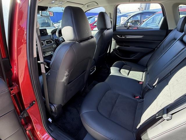 CX-5 XD ブラックトーンエディション 全周囲カメラ・フルセグナビ・BTオーディオ・LEDライト・HUD・ACC・LKA・AHB・BSM・Cソナー・ハーフレザー・ステア・シートヒーター・ETC・パドルシフト・本革ステア・USB(12枚目)