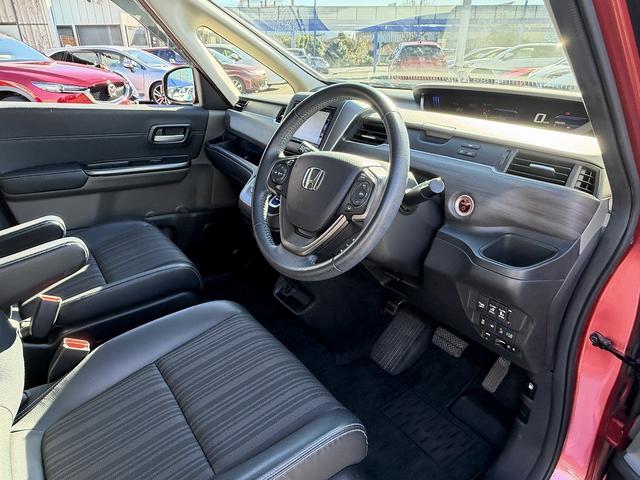 フリード+ハイブリッド ハイブリッドEX 両Pスライド・フルセグナビ・Bカメラ・BTオーディオ・ACC・LKA・LEDライト・ハーフレザー・シートヒーター・ETC・本革ステア・ミラーウィンカー・プライバシーガラス・ドアバイザー(7枚目)