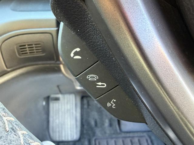 フリード+ハイブリッド ハイブリッドEX 両Pスライド・フルセグナビ・Bカメラ・BTオーディオ・ACC・LKA・LEDライト・ハーフレザー・シートヒーター・ETC・本革ステア・ミラーウィンカー・プライバシーガラス・ドアバイザー(24枚目)