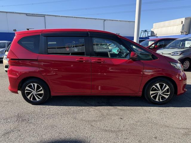 フリード+ハイブリッド ハイブリッドEX 両Pスライド・フルセグナビ・Bカメラ・BTオーディオ・ACC・LKA・LEDライト・ハーフレザー・シートヒーター・ETC・本革ステア・ミラーウィンカー・プライバシーガラス・ドアバイザー(37枚目)