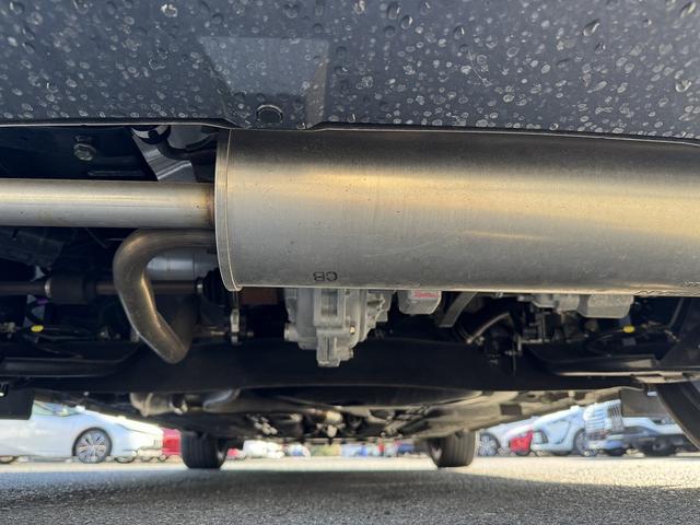 全方位運転支援システム・フルセグナビ・全周囲カメラ・ＢＴオーディオ・ＵＳＢ・シート＆ステアヒーター・ハーフレザー・デジタルミラー・Ｃソナー・ＢＳＭ・ＡＵＴＯハイビーム・純正１７ＡＷ