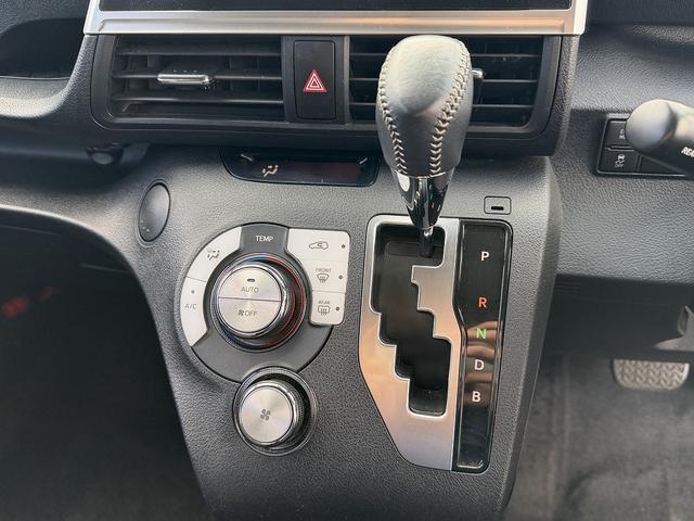 シエンタ ハイブリッドファンベースＧセーフティーエディションＩＩ　後期・両Ｐスライド・Ｓセンス・フルセグナビ・Ｂカメラ・ＢＴオーディオ・ＬＥＤライト・Ｃソナー・クルコン・ＰＣＳ・ＬＫＡ・ＡＨＢ・ステア・シートヒーター・ＵＳＢ・ＥＴＣ・ドアバイザー・プライバシーガラス（12枚目）