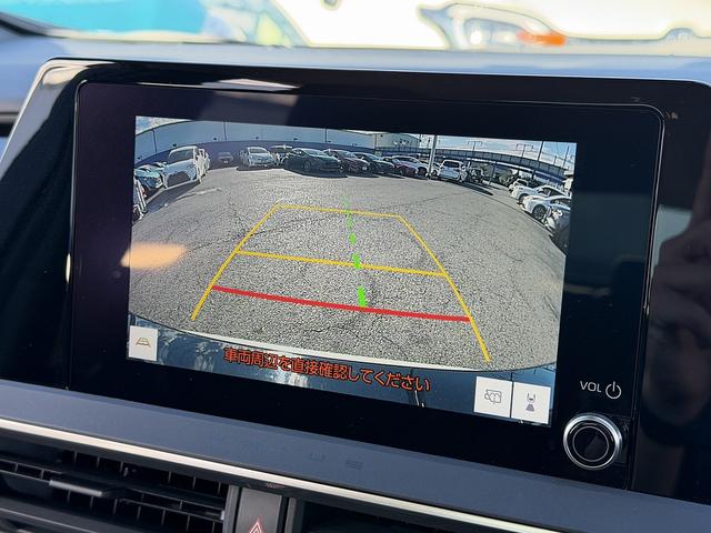 プリウス Ｇ　セーフティセンス・ディスプレイオーディオ・フルセグナビ・バックカメラ・ＥＴＣ２．０・Ｃａｒｐｌａｙ・ＢＴオーディオ・シートヒーター・Ｃソナー・ＢＳＭ・ＲＣＴＡ・ＡＵＴＯハイビーム・純正１９ＡＷ（32枚目）