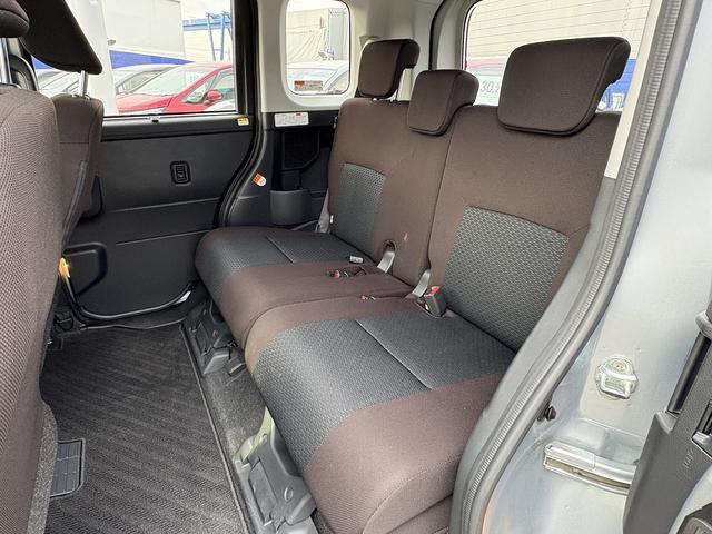 ルーミー Ｇ　後期・スマアシ・両Ｐスライド・フルセグナビ・Ｂカメラ・ＢＴオーディオ・Ｃソナー・ＰＣＳ・ＬＫＡ・ＡＨＢ・ＵＳＢ・ＥＴＣ・ドアバイザー・プライバシーガラス・ミラーウィンカー・オートライト（10枚目）