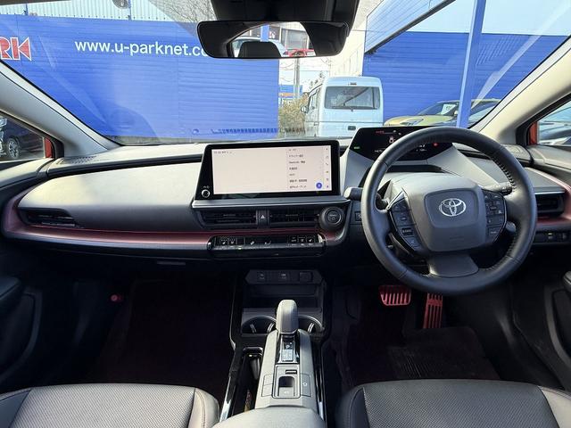 プリウス Ｚ　パノラマルーフ・モデリスタエアロ・セーフティセンス・フルセグ・ＥＴＣ２．０・全周囲カメラ・Ｃａｒｐｌａｙ・パワーバックドア・パーキングアシスト・ＡＣ１００Ｖ・Ｃソナー・ＢＳＭ・ＲＣＴＡ・純正１９ＡＷ（6枚目）