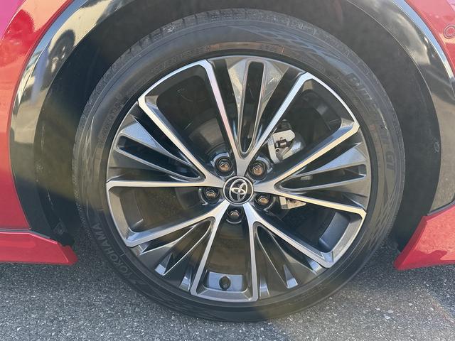 プリウス Ｚ　パノラマルーフ・モデリスタエアロ・セーフティセンス・フルセグ・ＥＴＣ２．０・全周囲カメラ・Ｃａｒｐｌａｙ・パワーバックドア・パーキングアシスト・ＡＣ１００Ｖ・Ｃソナー・ＢＳＭ・ＲＣＴＡ・純正１９ＡＷ（57枚目）