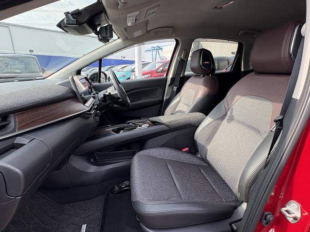 オーラ Ｇ　Ｐパイロット・全周囲カメラ・フルセグナビ・ＢＴオーディオ・ＢＯＳＥ・ＬＥＤライト・ハーフレザー・Ｃソナー・ＡＣＣ・ＬＫＡ・ＡＨＢ・ＢＳＭ・ＵＳＢ・ＥＴＣ２．０・ドアバイザー・本革ステア（11枚目）