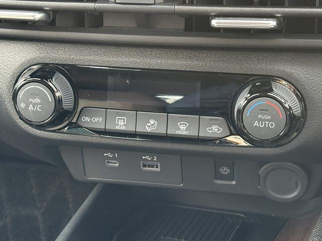 オーラ Ｇ　Ｐパイロット・全周囲カメラ・フルセグナビ・ＢＴオーディオ・ＢＯＳＥ・ＬＥＤライト・ハーフレザー・Ｃソナー・ＡＣＣ・ＬＫＡ・ＡＨＢ・ＢＳＭ・ＵＳＢ・ＥＴＣ２．０・ドアバイザー・本革ステア（20枚目）