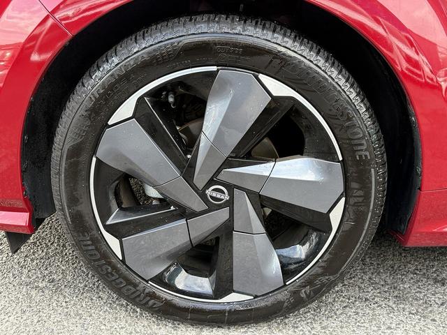 オーラ Ｇ　Ｐパイロット・全周囲カメラ・フルセグナビ・ＢＴオーディオ・ＢＯＳＥ・ＬＥＤライト・ハーフレザー・Ｃソナー・ＡＣＣ・ＬＫＡ・ＡＨＢ・ＢＳＭ・ＵＳＢ・ＥＴＣ２．０・ドアバイザー・本革ステア（46枚目）