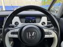 ｅ：ＨＥＶホーム　ホンダセンシング・純正９インチナビ・バックカメラ・フルセグＴＶ・ＣＤ／ＤＶＤ再生・Ｂｌｕｅｔｏｏｔｈ・ＡＣＣ・ＬＫＡ・コーナーセンサー・ＬＥＤヘッドライト・オートＨＩビーム・ＥＴＣ・ハーフレザーシート（13枚目）