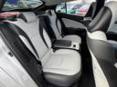 プリウスＰＨＶ Ａ　セーフティセンス・１１．６型フルセグナビ・バックカメラ・ＥＴＣ・ＢＴオーディオ・急速充電・本革シート・シートヒーター・パーキングアシスト・Ｃソナー・ＢＳＭ・ＡＵＴＯハイビーム・純正１５ＡＷ（5枚目）