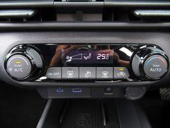 エマージェンシーＢ・全周囲カメラ・フルセグナビＴＶ・ＣａｒＰｌａｙ・Ｂｌｕｅｔｏｏｔｈ・ＥＴＣ２．０・ＵＳＢ・デジタルミラー・ＬＥＤライト・ＡＵＴＯハイビーム・Ｃソナー・ＢＳＭ・レーンキープ 6