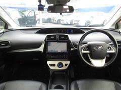 セーフティセンス・モデリスタエアロ・純正９インチナビ・バックカメラ・フルセグ・ＤＶＤ再生・Ｂｌｕｅｔｏｏｔｈ・ＥＴＣ・シートヒーター・オートハイビーム・ＡＣＣ・コーナーセンサー・フロアマット 2