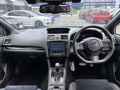 純正８インチナビ・フルセグＴＶ・Ｂｌｕｅｔｏｏｔｈ・フロント／サイド／バックカメラ・ＣＤ／ＤＶＤ再生・本革シート・パワーシート・シートヒーター・ＡＣＣ・ＬＫＡ・ＢＳＭ・Ｃセンサー・ステアシフト・ＥＴＣ 4