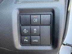 スマートアシスト・純正ディスプレイオーディオ・全周囲カメラ・ＣａｒＰｌａｙ・フルセグ・Ｂｌｕｅｔｏｏｔｈ・ＥＴＣ２．０・ＵＳＢ端子・オートハイビーム・コーナーセンサー・ＢＳＭ・ＡＣＣ・フロアマット 4