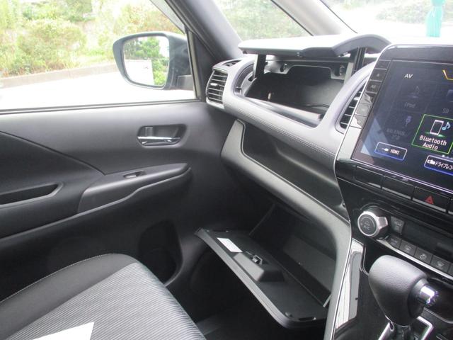 セレナ ハイウェイスターＶ　純正１０型ナビ　フルセグテレビ　フリップダウンモニター　アラウンドビューモニター　ビルトインＥＴＣ　ドライブレコーダー　両側電動スライドドア　スマートキー　ＬＥＤヘッドライト　アルミホイール　後期型（26枚目）