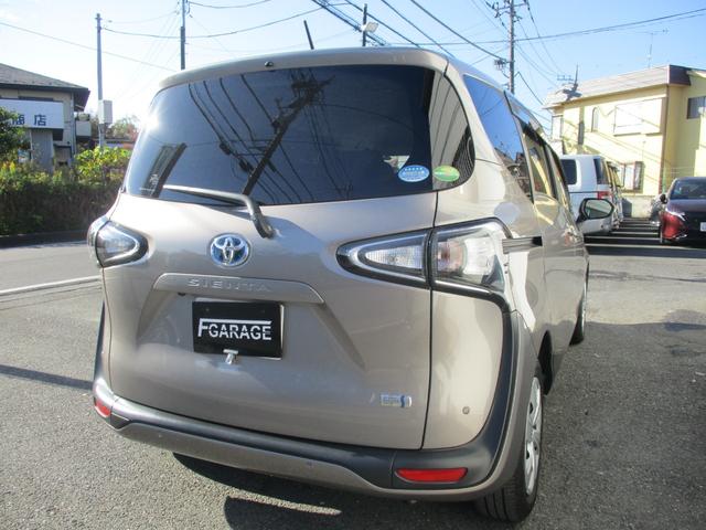 シエンタ ハイブリッドＧ　純正ナビ　フルセグテレビ　全周囲モニター　ビルトインＥＴＣ２．０　前後ドライブレコーダー　両側電動スライドドア　ＬＥＤヘッドライト　Ｂｌｕｅｔｏｏｔｈ接続　スマートキー　盗難防止システム（6枚目）