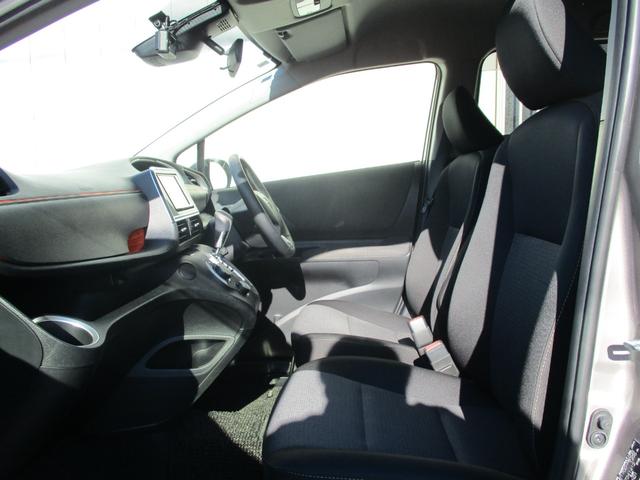 シエンタ ハイブリッドＧ　純正ナビ　フルセグテレビ　全周囲モニター　ビルトインＥＴＣ２．０　前後ドライブレコーダー　両側電動スライドドア　ＬＥＤヘッドライト　Ｂｌｕｅｔｏｏｔｈ接続　スマートキー　盗難防止システム（9枚目）