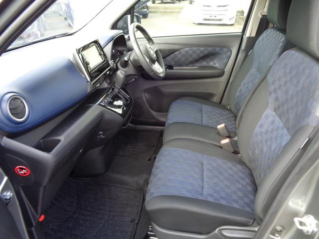 ハイウェイスター X 純正ナビ ETC 新車保証書付き(9枚目)