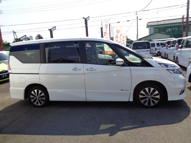 ハイウェイスター Vセレクション 純正ナビ 両側パワースライドドア 新車保証書付き(3枚目)