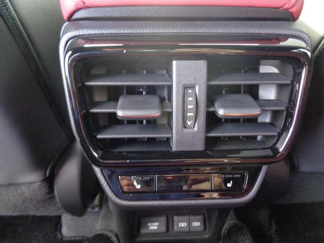 ＮＸ ＮＸ３５０ｈ　バージョンＬ　純正ナビ　フルセグテレビ　パノラミックビューモニター　デジタルインナーミラー　ビルトインＥＴＣ２．０　ドライブレコーダー　赤革シート　シートエアコン　パワーバックドア　ＬＥＤライト　新車保証書付き（13枚目）