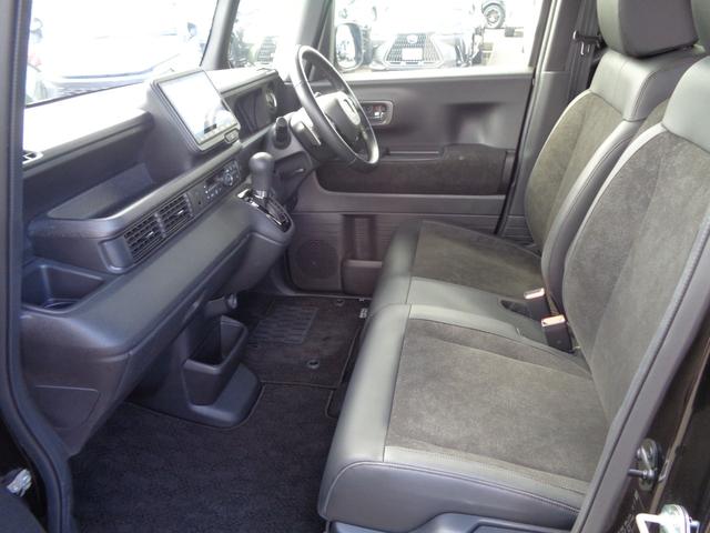 N-BOXカスタム ターボ 純正8型ナビ フルセグテレビ Bluetooth バックモニター USB ビルトインETC スマートキー ハーフレザーシート シートヒーター 両側パワースライドドア LEDヘッドライト アルミホイール(11枚目)