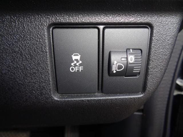 N-BOXカスタム ターボ 純正8型ナビ フルセグテレビ Bluetooth バックモニター USB ビルトインETC スマートキー ハーフレザーシート シートヒーター 両側パワースライドドア LEDヘッドライト アルミホイール(29枚目)