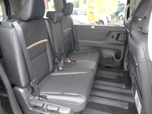 セレナ ハイウェイスターＶ　純正ナビ　フルセグテレビ　アラウンドビューモニター　ビルトインＥＴＣ　スマートキー　デジタルインナーミラー　ワイヤレス充電　両側パワースライドドア　プロパイロット　ＬＥＤヘッドライト　アルミホイール（19枚目）