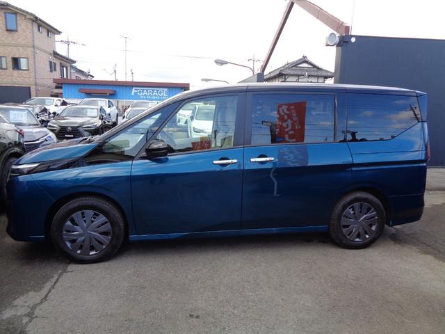 セレナ ＸＶ　純正ワイドナビ　フルセグテレビ　アラウンドビューモニター　ビルトインＥＴＣ２．０　デジタルインナーミラー　ワイヤレス充電　後席フリップダウンモニター　両側パワースライドドア　ＬＥＤヘッドライト（5枚目）