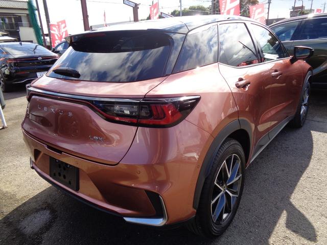 LBX クール 純正ナビ フルセグテレビ パノラミックビューモニター ビルトインETC2.0 ドライブレコーダー レザーシート シートヒーター ステアリングヒーター パワーバックドア アドバンストパーク LEDライト(8枚目)