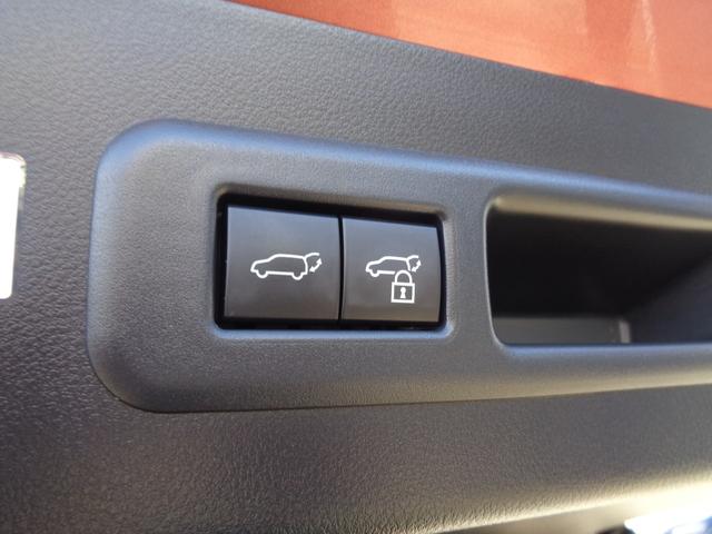 LBX クール 純正ナビ フルセグテレビ パノラミックビューモニター ビルトインETC2.0 ドライブレコーダー レザーシート シートヒーター ステアリングヒーター パワーバックドア アドバンストパーク LEDライト(15枚目)