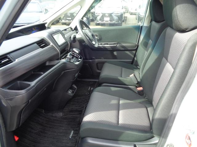 フリードハイブリッド ハイブリッド・Gブラックスタイル 純正ナビ Bluetooth バックモニター ビルトインETC 前後ドライブレコーダー スマートキー プッシュスタート シートヒーター 両側パワースライドドア LEDヘッドライト アルミホイール(11枚目)