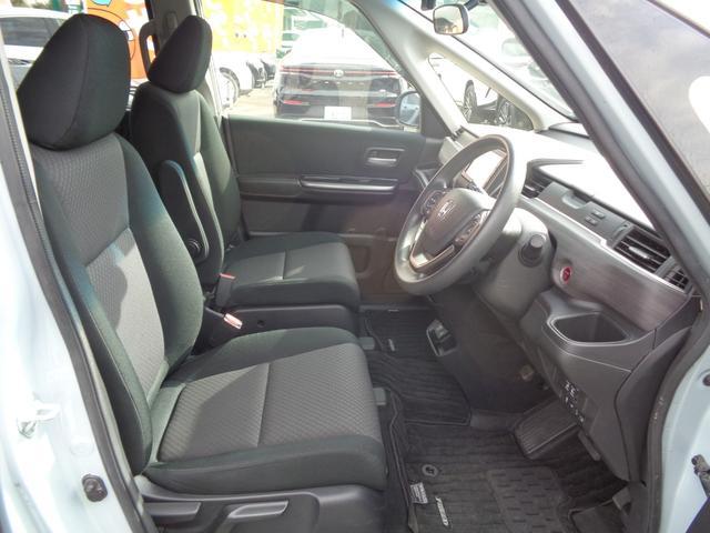 フリードハイブリッド ハイブリッド・Gブラックスタイル 純正ナビ Bluetooth バックモニター ビルトインETC 前後ドライブレコーダー スマートキー プッシュスタート シートヒーター 両側パワースライドドア LEDヘッドライト アルミホイール(16枚目)