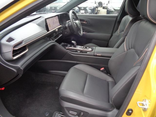 クラウンスポーツ Ｚ　モデリスタエアロ　純正ナビ　パノラミックビューモニター　ドライブレコーダー　ビルトインＥＴＣ２．０　デジタルインナーミラー　レザーシート　シートエアコン　アドバンストパーク　パワーバックドア（10枚目）