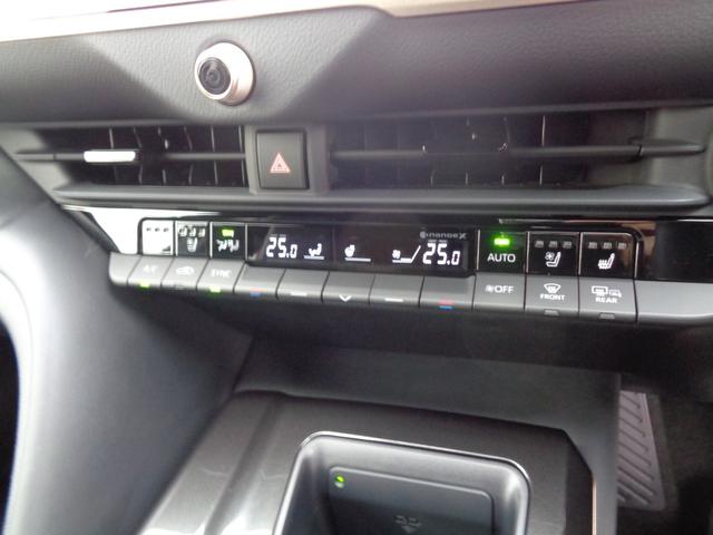 クラウンスポーツ Ｚ　モデリスタエアロ　純正ナビ　パノラミックビューモニター　ドライブレコーダー　ビルトインＥＴＣ２．０　デジタルインナーミラー　レザーシート　シートエアコン　アドバンストパーク　パワーバックドア（23枚目）