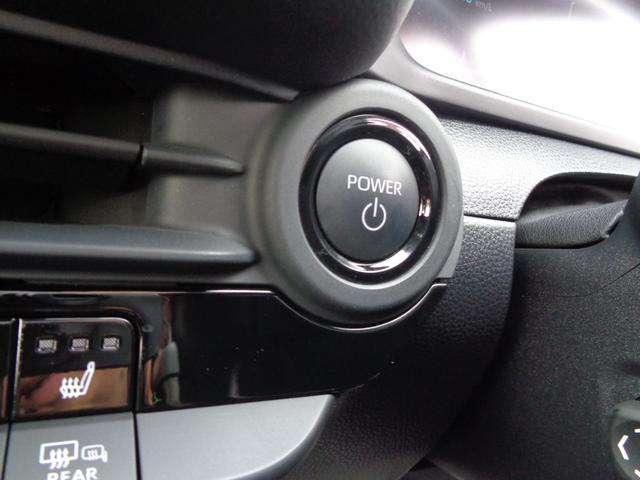 クラウンスポーツ Ｚ　モデリスタエアロ　純正ナビ　パノラミックビューモニター　ドライブレコーダー　ビルトインＥＴＣ２．０　デジタルインナーミラー　レザーシート　シートエアコン　アドバンストパーク　パワーバックドア（24枚目）